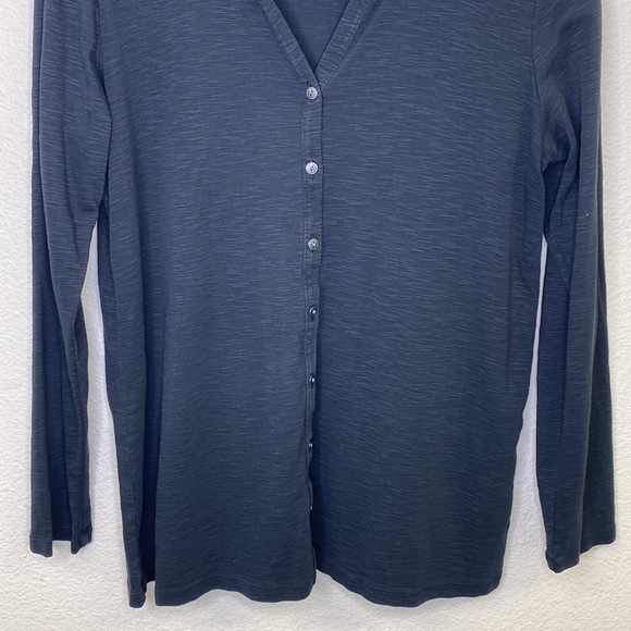 J.Jill Button Front Tee Size Medium - Picture 3 of 10